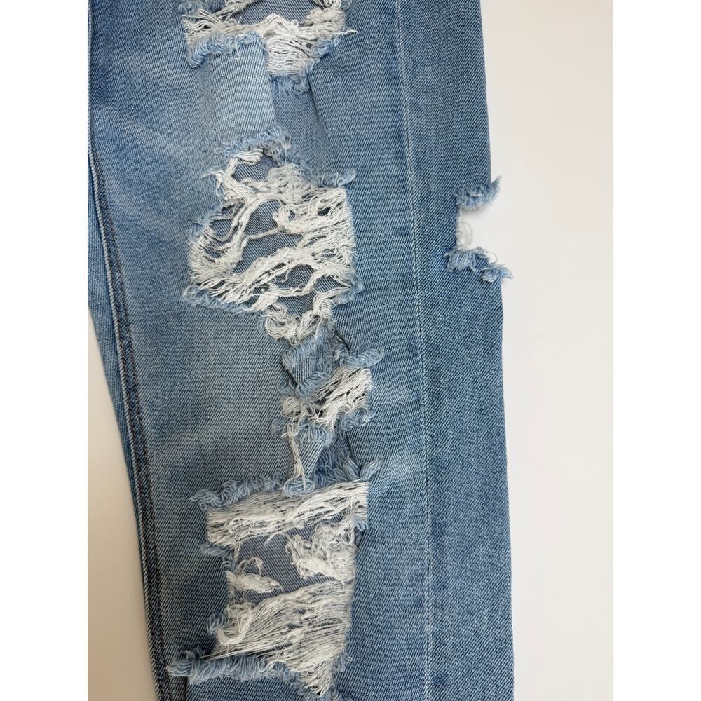 American Eagle Size 8 Short MOM Jean Pants Distressed Women's Denim - Picture 3 of 6